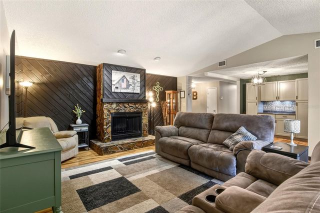 4316 PIPKIN CREEK ROAD, Lakeland, FL 33811