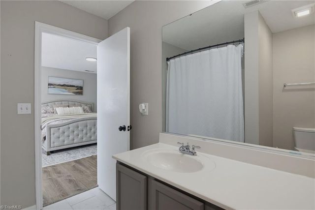 913 Topsail Drive, Browns Summit, NC 27214