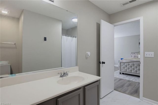 913 Topsail Drive, Browns Summit, NC 27214