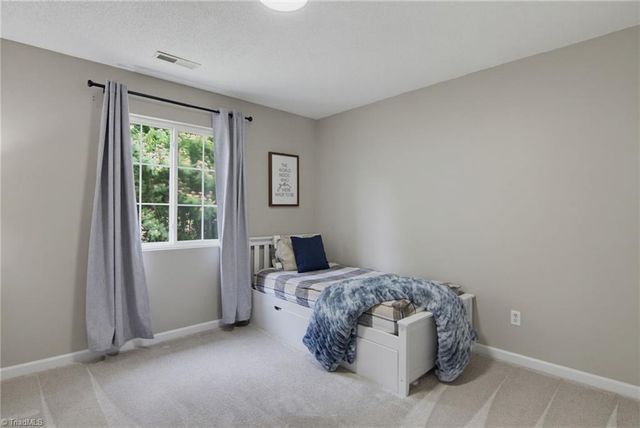 913 Topsail Drive, Browns Summit, NC 27214