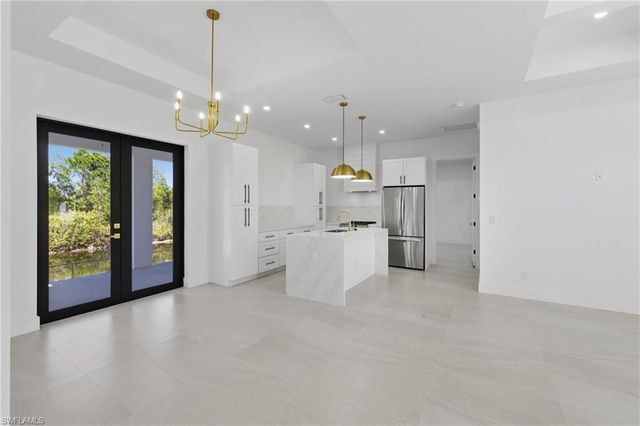 317 Wilmington PKWY, Cape Coral, FL 33993