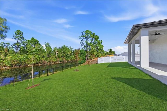 317 Wilmington PKWY, Cape Coral, FL 33993