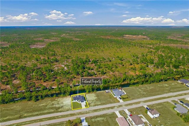 317 Wilmington PKWY, Cape Coral, FL 33993