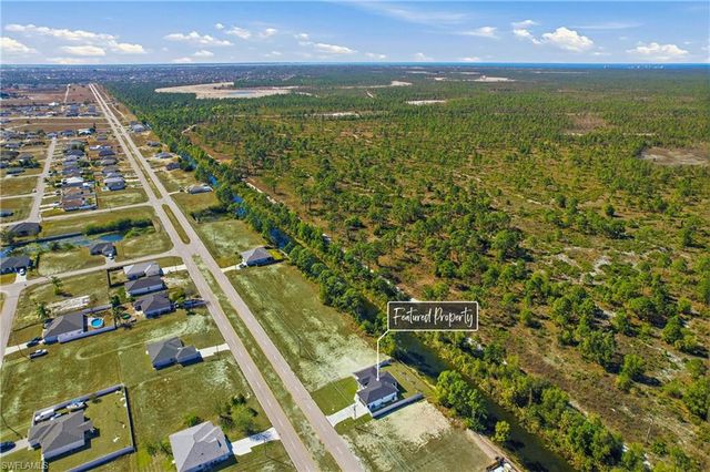 317 Wilmington PKWY, Cape Coral, FL 33993