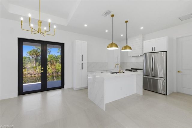 317 Wilmington PKWY, Cape Coral, FL 33993