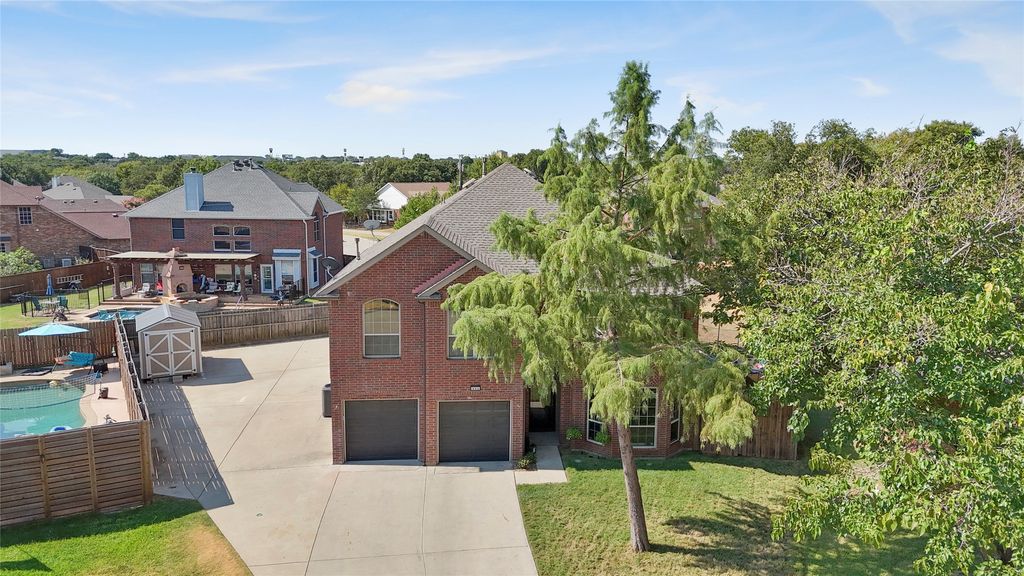 324 Georgian Oak Court, Lake Dallas, TX 75065 — photo 3