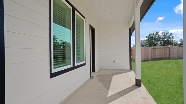 1331 Isola Bella Drive, Richmond, TX 77406