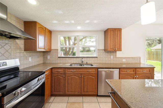 1385 PONCE DE LEON BOULEVARD, Winter Springs, FL 32708