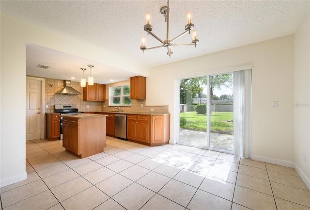 1385 PONCE DE LEON BOULEVARD, Winter Springs, FL 32708