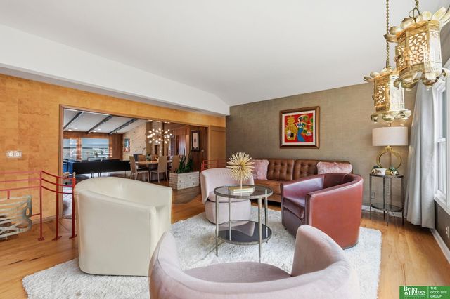 6706 Glenwood Road, Omaha, NE 68132