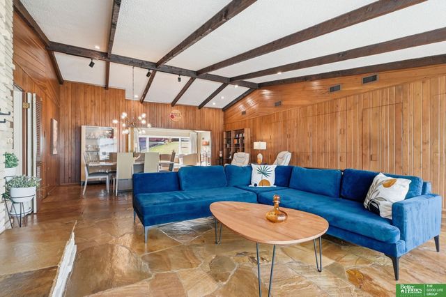 6706 Glenwood Road, Omaha, NE 68132