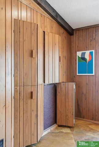 6706 Glenwood Road, Omaha, NE 68132