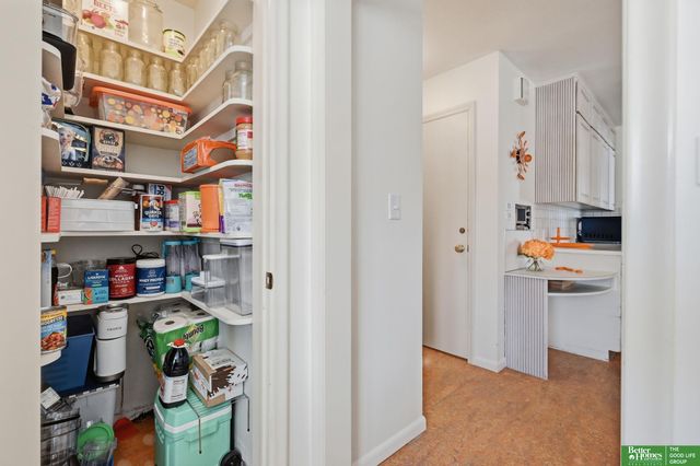 6706 Glenwood Road, Omaha, NE 68132