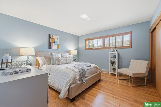 6706 Glenwood Road, Omaha, NE 68132