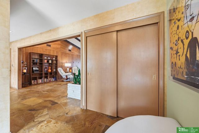 6706 Glenwood Road, Omaha, NE 68132