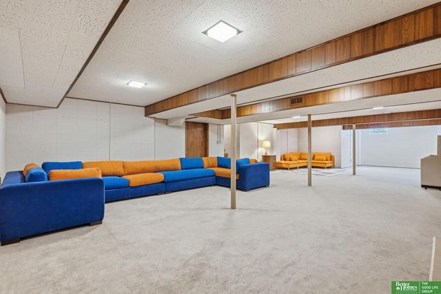 6706 Glenwood Road, Omaha, NE 68132