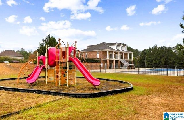 135 VILLAGE SPRINGS COVE, Springville, AL 35146