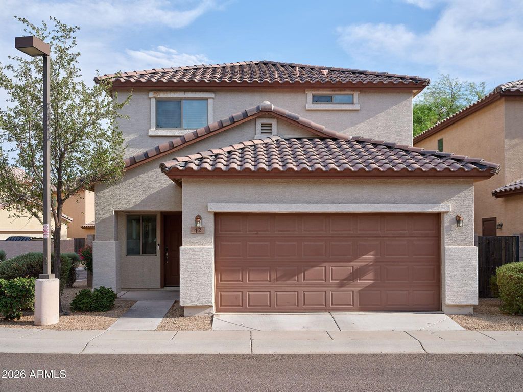 10225 W CAMELBACK Road 42, Phoenix, AZ 85037
