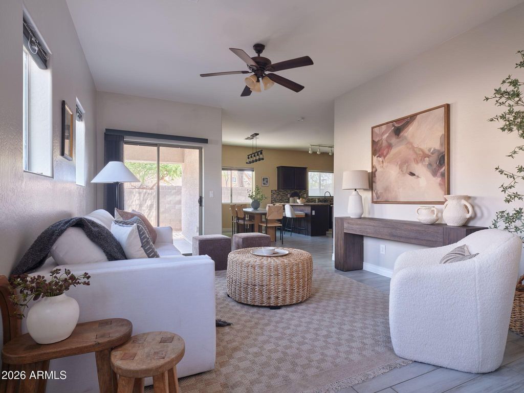 10225 W CAMELBACK Road 42, Phoenix, AZ 85037 — photo 2