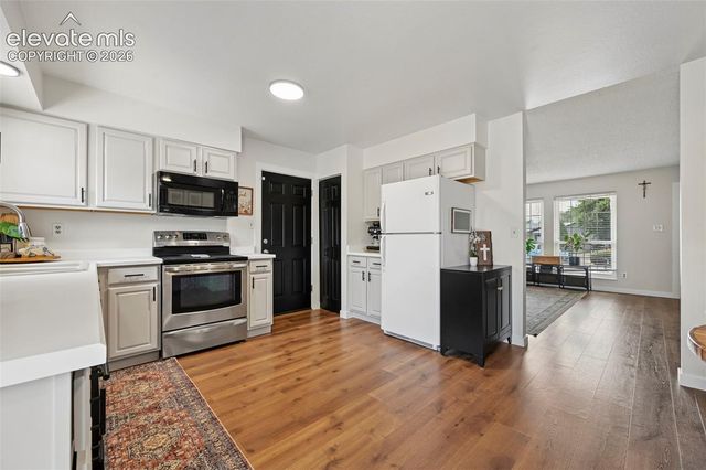 4510 Melville Drive, Colorado Springs, CO 80916