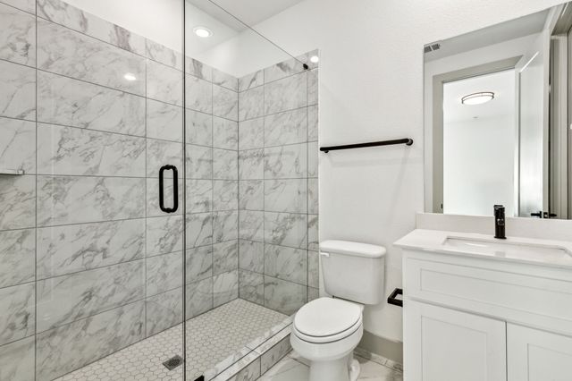 2541 Carmelita Street, Dallas, TX 75212