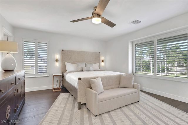 605 8th AVE S 605, Naples, FL 34102