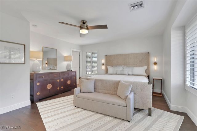 605 8th AVE S 605, Naples, FL 34102