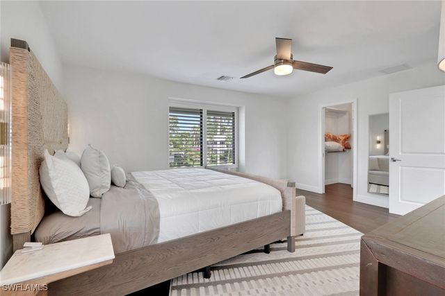 605 8th AVE S 605, Naples, FL 34102