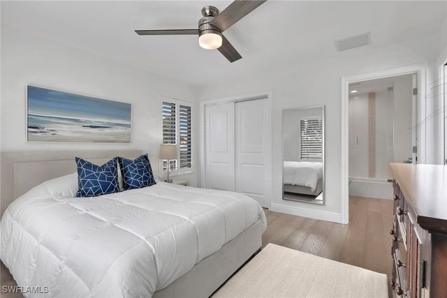 605 8th AVE S 605, Naples, FL 34102