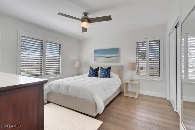 605 8th AVE S 605, Naples, FL 34102