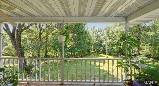 559 Brush Creek Road, St Clair, MO 63077