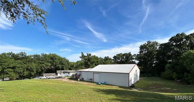 559 Brush Creek Road, St Clair, MO 63077