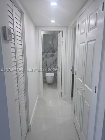 410 SE 2nd St 223, Hallandale Beach, FL 33009