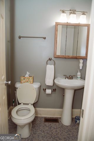 517 S 6th Street, Griffin, GA 30224