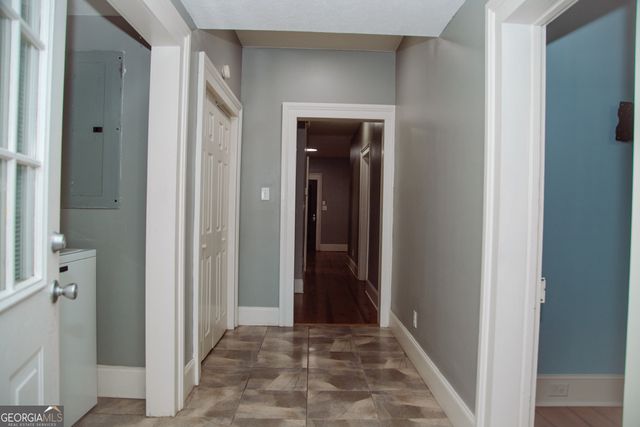 517 S 6th Street, Griffin, GA 30224