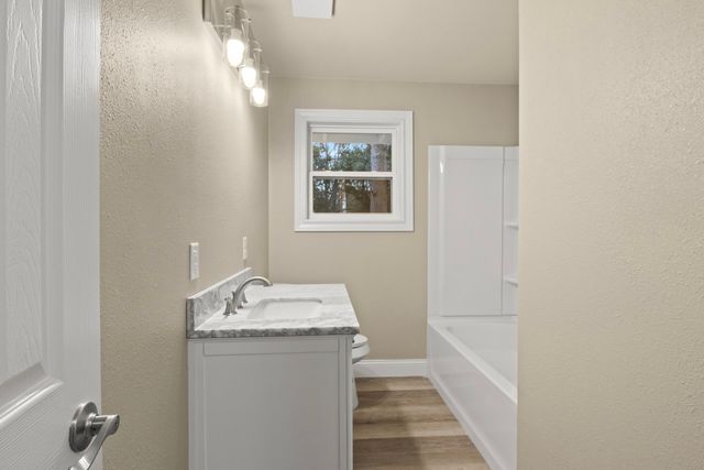 303 Campbell Street, Daingerfield, TX 75638