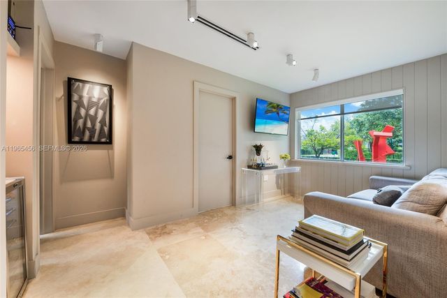 7401 SW 117th St, Pinecrest, FL 33156