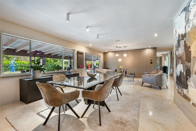 7401 SW 117th St, Pinecrest, FL 33156