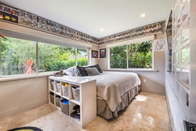 7401 SW 117th St, Pinecrest, FL 33156