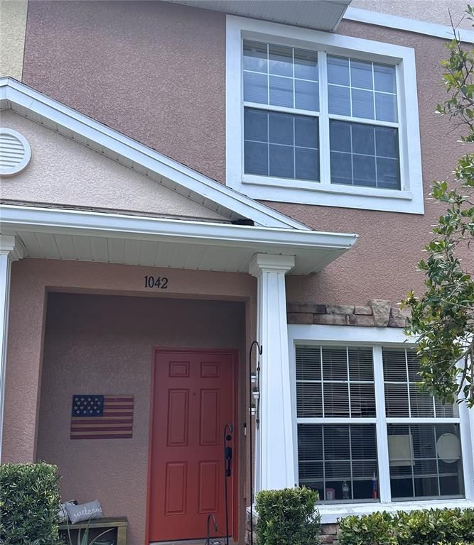 1042 SLEEPY OAK DRIVE, Wesley Chapel, FL 33543