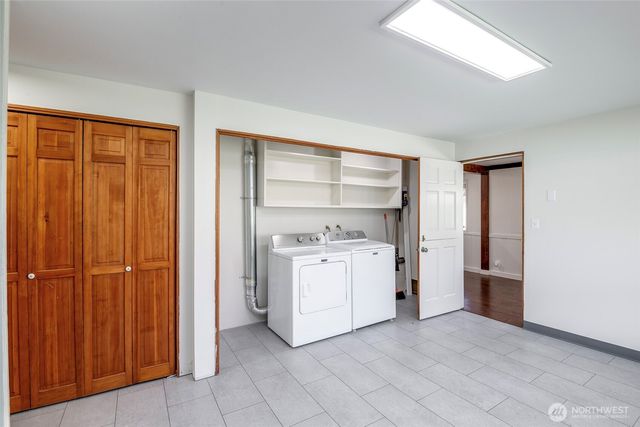 8906 35th Street W, University Place, WA 98466