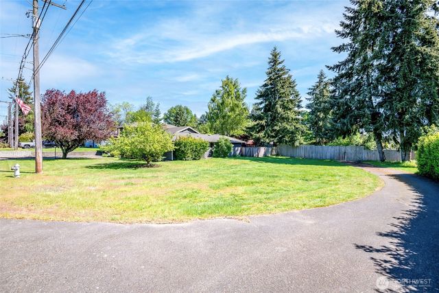 8906 35th Street W, University Place, WA 98466