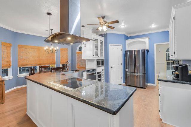 20010 Mahogany Ridge Drive, Magnolia, TX 77355