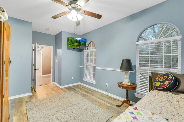 20010 Mahogany Ridge Drive, Magnolia, TX 77355