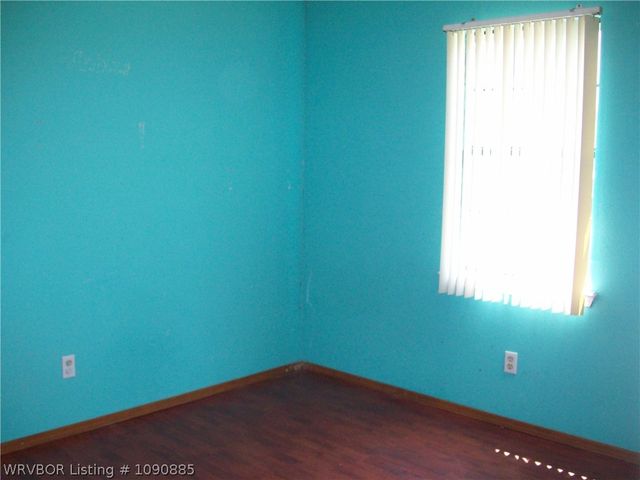 3911 Hollis Drive, Van Buren, AR 72956