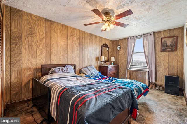 5911 E ROOSEVELT BLVD, Philadelphia, PA 19149