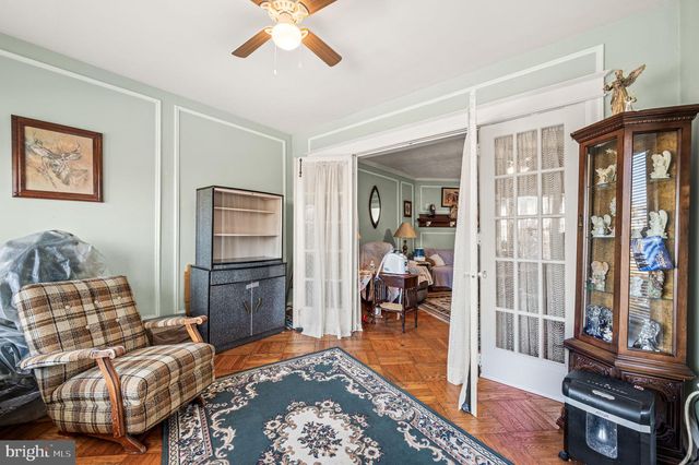 5911 E ROOSEVELT BLVD, Philadelphia, PA 19149