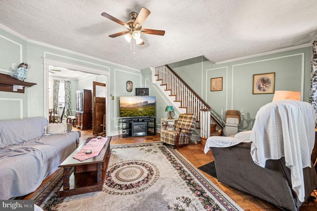 5911 E ROOSEVELT BLVD, Philadelphia, PA 19149