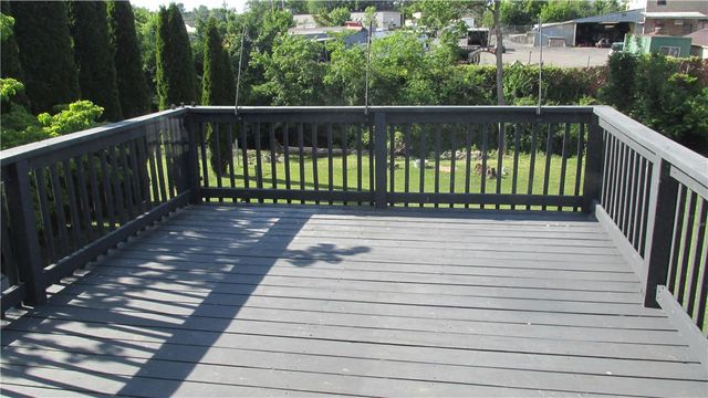2519 Burrows St, Palmer Twp, PA 18045