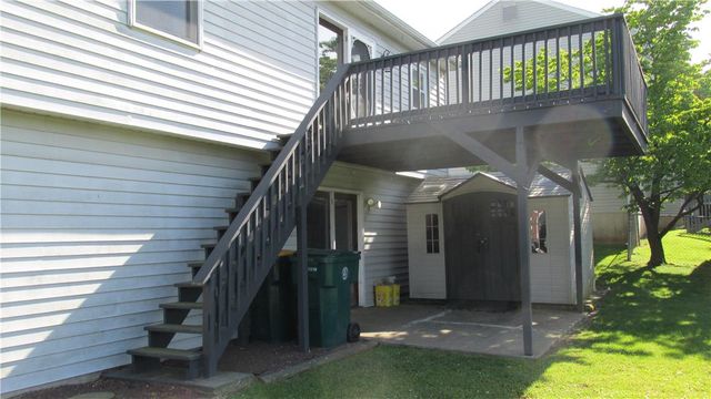 2519 Burrows St, Palmer Twp, PA 18045